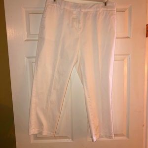 Liz Claiborne white capri trousers, size 12